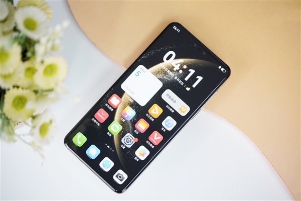 你买苹果还是华为！3000元+的Mate 70新版呼之欲出 搭降频麒麟芯等