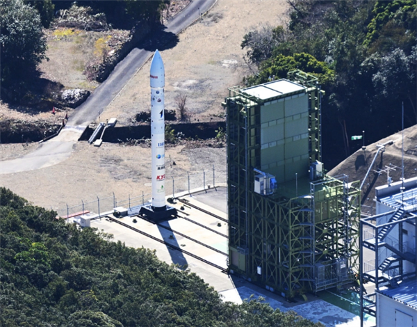 日本商业航天公司第三次发射火箭未果 倒计时30秒时紧急停止